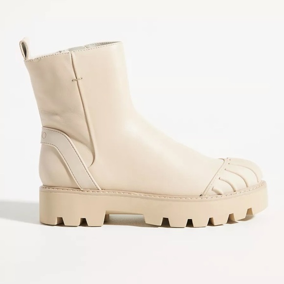 Anthropologie NWT Franco Sarto Leather Brandie Lug Sole Boots Size 7,5. - Picture 1 of 11